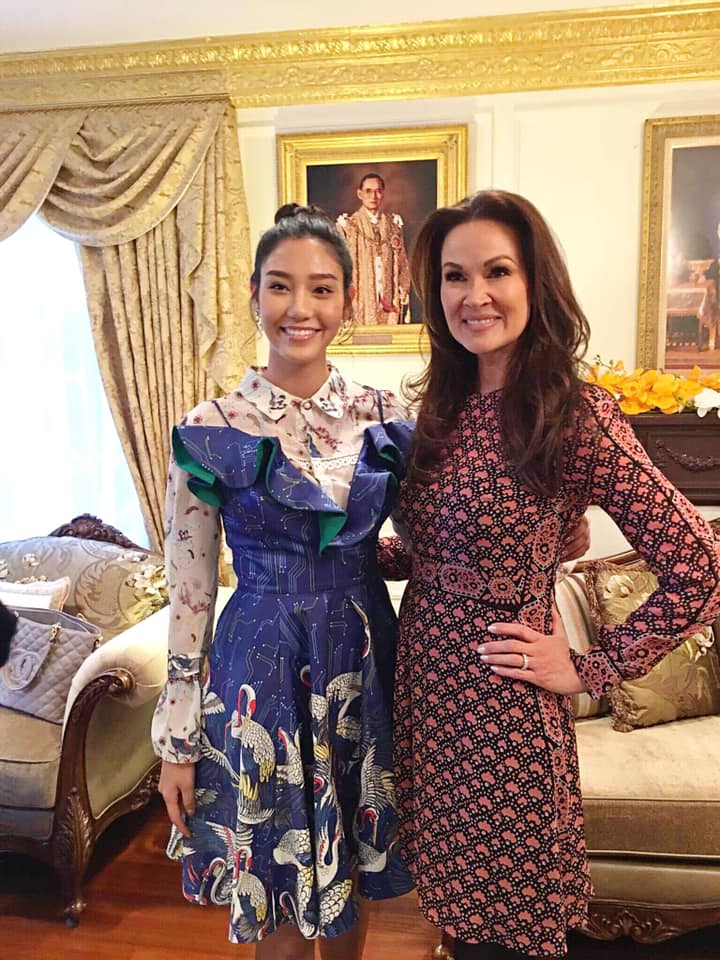 นิโคลีน พบ กงสุลใหญ่ ณ นครลอสแองเจอลิส และ ปุ๋ย-ภรณ์ทิพย์ ร่วมงานแถลงข่าว Angel Wings foundation