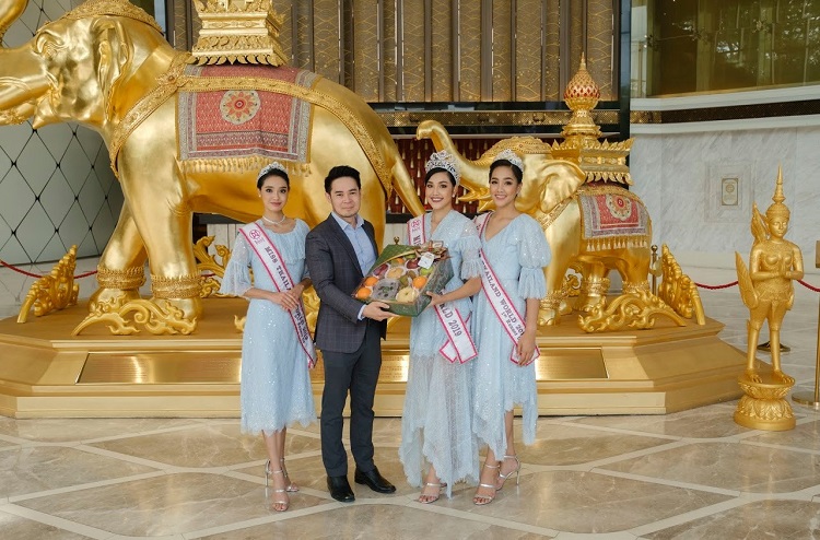คณะมิสไทยแลนด์เวิลด์ 2019 เข้าขอบคุณสยามเจมส์ เฮอริเทจ มิวเซียม แอนด์ จิวเวอรี่ รีเทลเลอร์