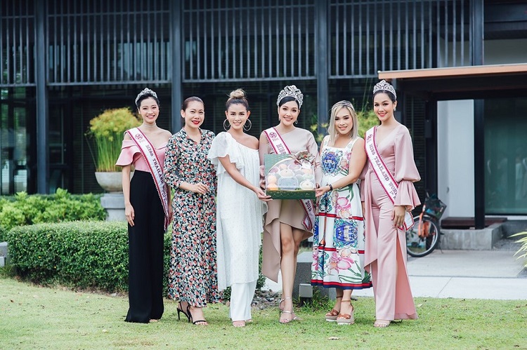 คณะมิสไทยแลนด์เวิลด์ 2019 เข้าขอบคุณบริษัท ริช เกิร์ลส์ จำกัด