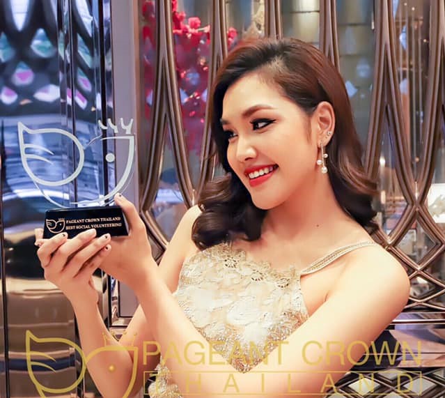 เกรซ Miss Thailand World 2019 เข้ารับรางวัล Best Social Volunteering จากบ้านเมตตา
