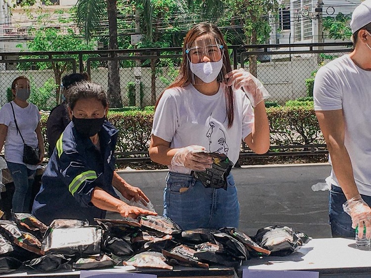 ช่วยเหลือผู้ได้รับผลกระทบจากโควิท-19 ผ่านโครงการ “มื้อนี้คนไทยช่วยให้อิ่ม”